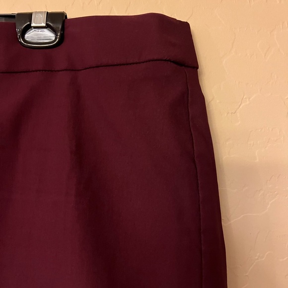 Elle Burgundy Pencil Skirt - Picture 5 of 9